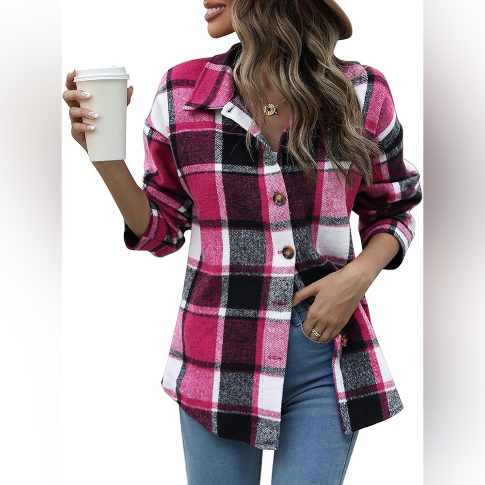 La Mode Plaid Shacket Women’s Small Pink Black White Long Sleeve NWT
